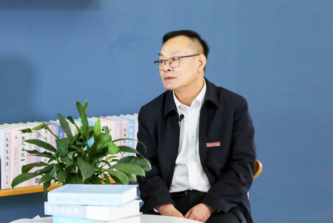 潘玉驹：一所地方高职院校的"立地""顶天"之道-图6